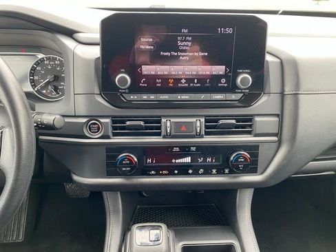 Certified 2023 Nissan Pathfinder S image 18