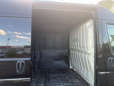 Used 2019 RAM ProMaster 2500 FWD image 25