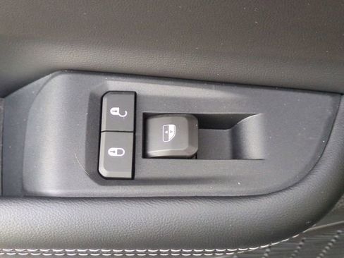 New 2026 Jeep Grand Cherokee Altitude AWD/4WD image 33