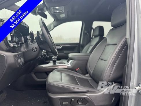 Used 2023 Chevrolet Silverado 1500 LTZ w/ Z71 Off-Road Package AWD/4WD image 17