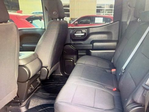 Used 2021 Chevrolet Silverado 1500 Custom RWD image 9
