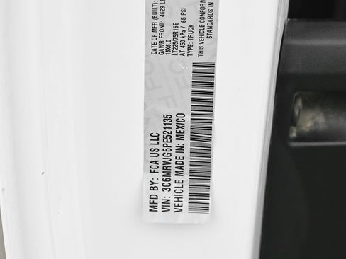 Used 2023 RAM ProMaster 3500 FWD image 14