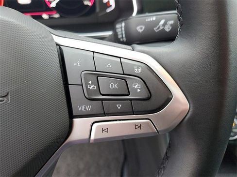 Certified 2022 Volkswagen Jetta SEL image 23