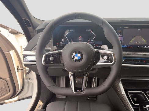 Certified 2025 BMW 760i xDrive w/ Premium Package AWD/4WD image 14