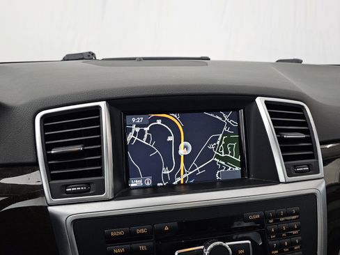 Used 2015 Mercedes-Benz ML 350 4MATIC image 37