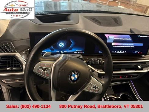 Used 2024 BMW X7 xDrive40i w/ Climate Comfort Package image 14