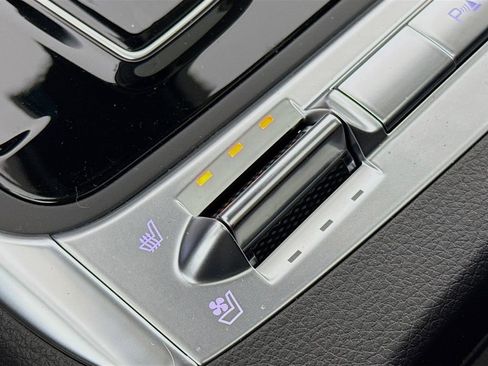 New 2026 Kia Carnival SX image 24