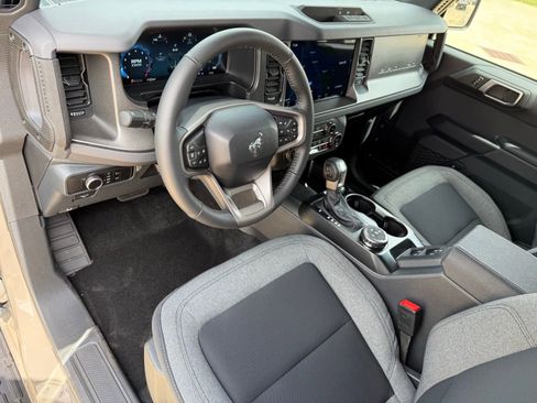 New 2025 Ford Bronco Big Bend image 14