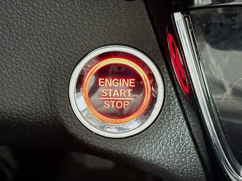 Used 2021 Honda HR-V EX image 19