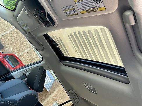 Used 2024 Subaru Outback Onyx Edition image 17