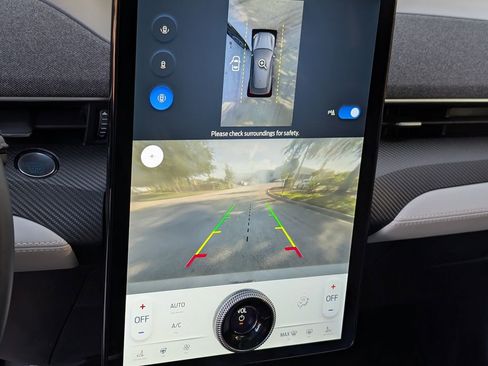 Used 2024 Ford Mustang Mach-E Premium image 27