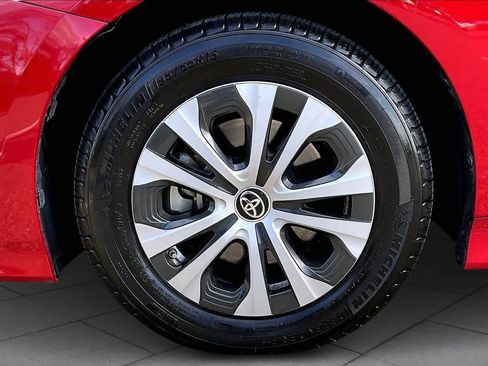 Certified 2020 Toyota Prius Prime XLE image 10