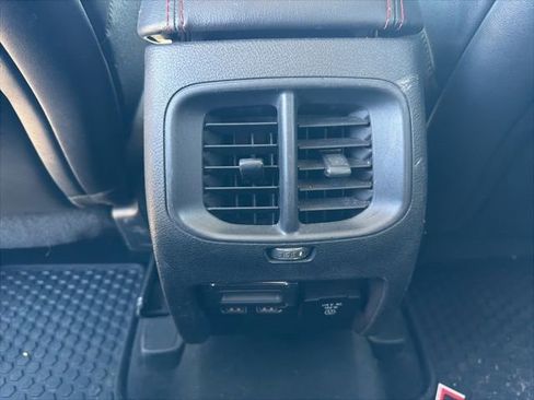 Used 2019 Jeep Cherokee Trailhawk w/ Cold Weather Group AWD/4WD image 17