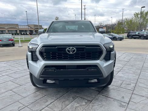 New 2025 Toyota Tacoma TRD Off-Road image 8