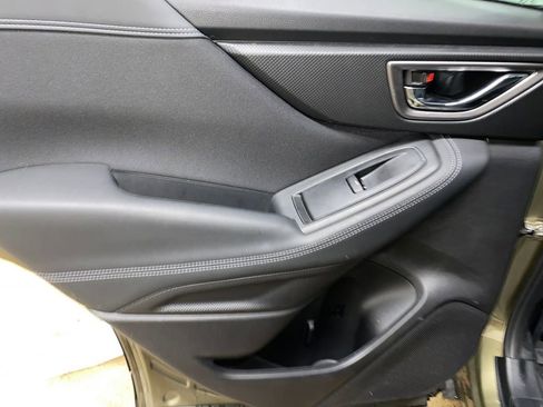 Certified 2022 Subaru Forester Premium image 32