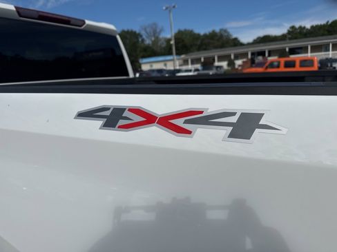 Used 2023 Chevrolet Silverado 1500 LTZ image 32