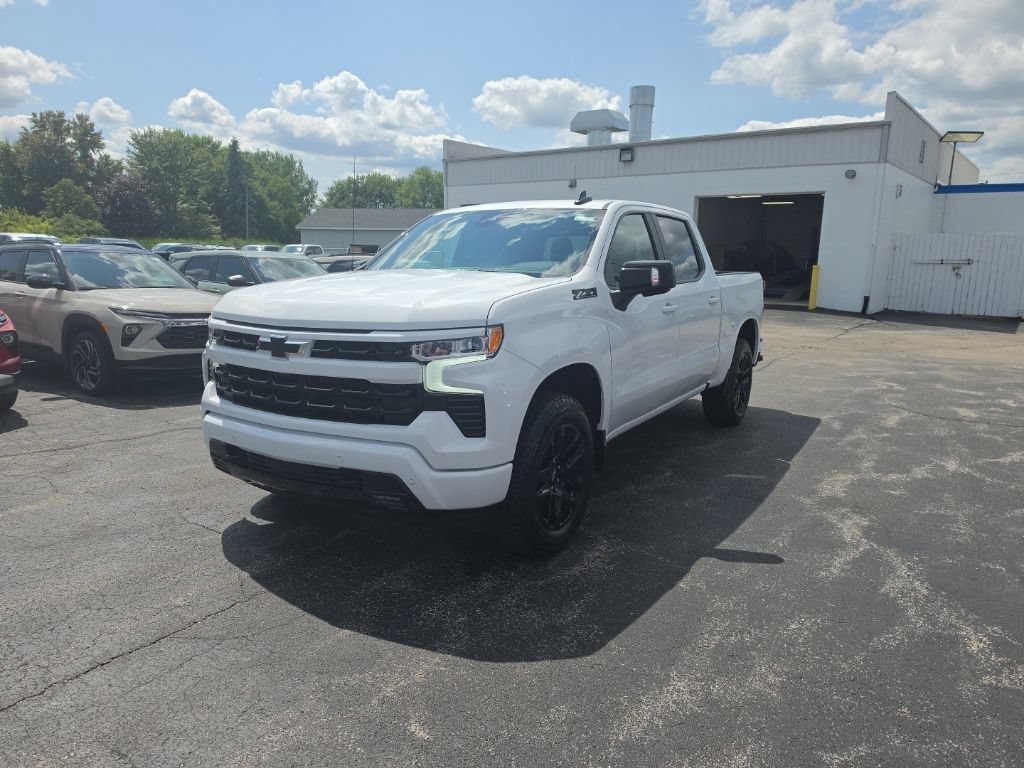New 2026 Chevrolet Silverado 1500 RST w/ Safety Package AWD/4WD image 3