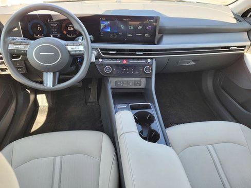 Used 2025 Hyundai Sonata SEL image 12