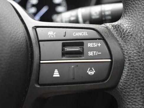 Used 2024 Honda CR-V EX image 23