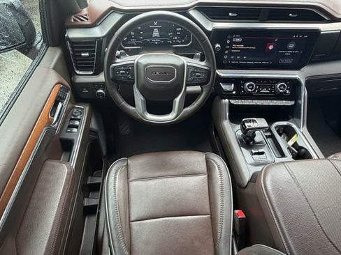 Used 2023 GMC Sierra 1500 Denali w/ Denali Reserve Package AWD/4WD image 14