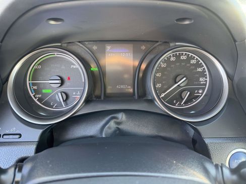 Certified 2021 Toyota Camry SE image 28