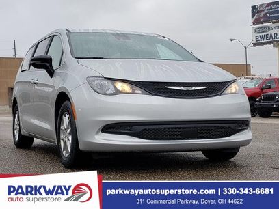 New 2026 Chrysler Voyager LX