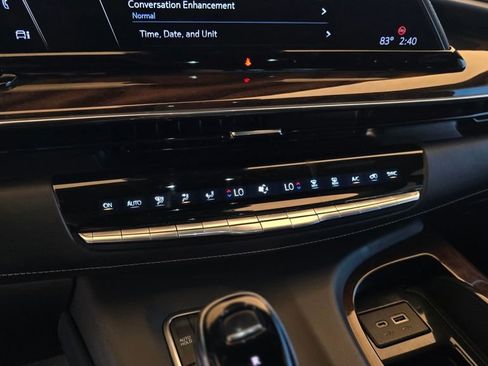 Used 2023 Cadillac Escalade ESV Sport Platinum image 50