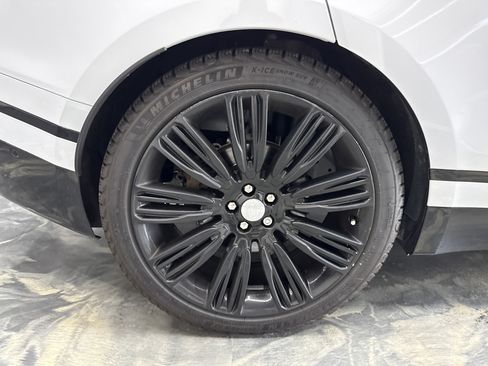 Used 2021 Land Rover Range Rover Velar R-Dynamic HSE AWD/4WD image 30