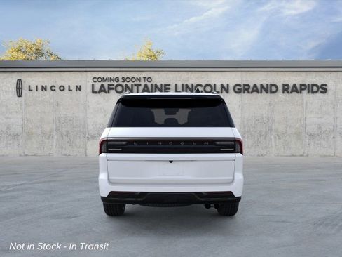 New 2026 Lincoln Navigator Black Label AWD/4WD image 5