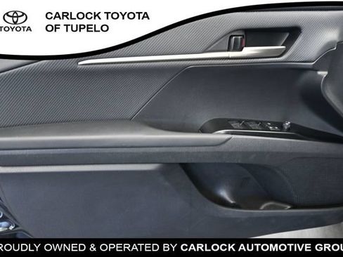 Used 2025 Toyota Camry SE w/ Convenience Package FWD image 25