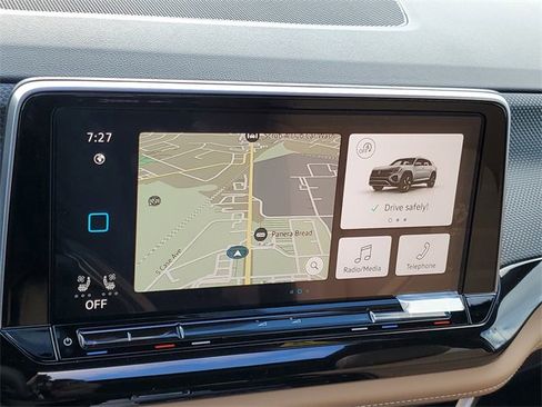 New 2026 Volkswagen Atlas Cross Sport SEL R-Line image 30