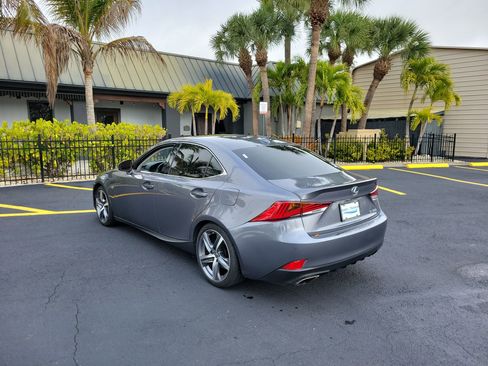Used 2019 Lexus IS 300 w/ Premium Package image 8