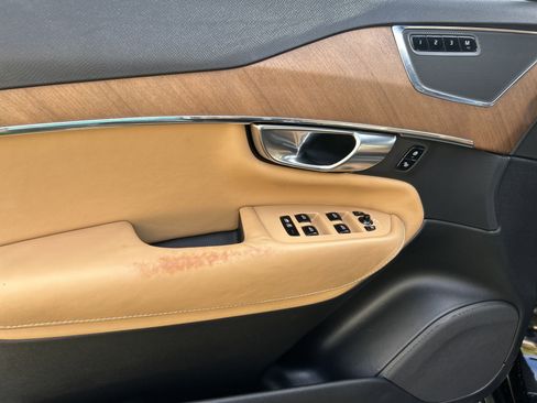 Used 2018 Volvo XC90 T6 Inscription w/ Convenience Package image 16