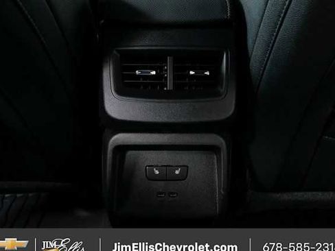 New 2026 Chevrolet Equinox EV LT w/ Convenience Package II FWD image 18