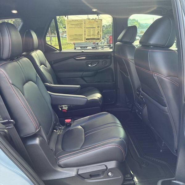 Used 2023 Honda Passport TrailSport image 20