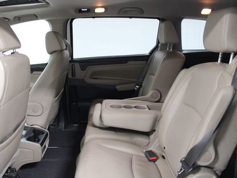 Used 2022 Honda Odyssey EX-L image 18