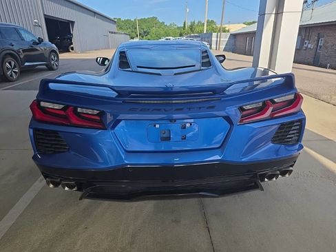 Used 2023 Chevrolet Corvette Stingray Coupe w/ Z51 Performance Package RWD image 4