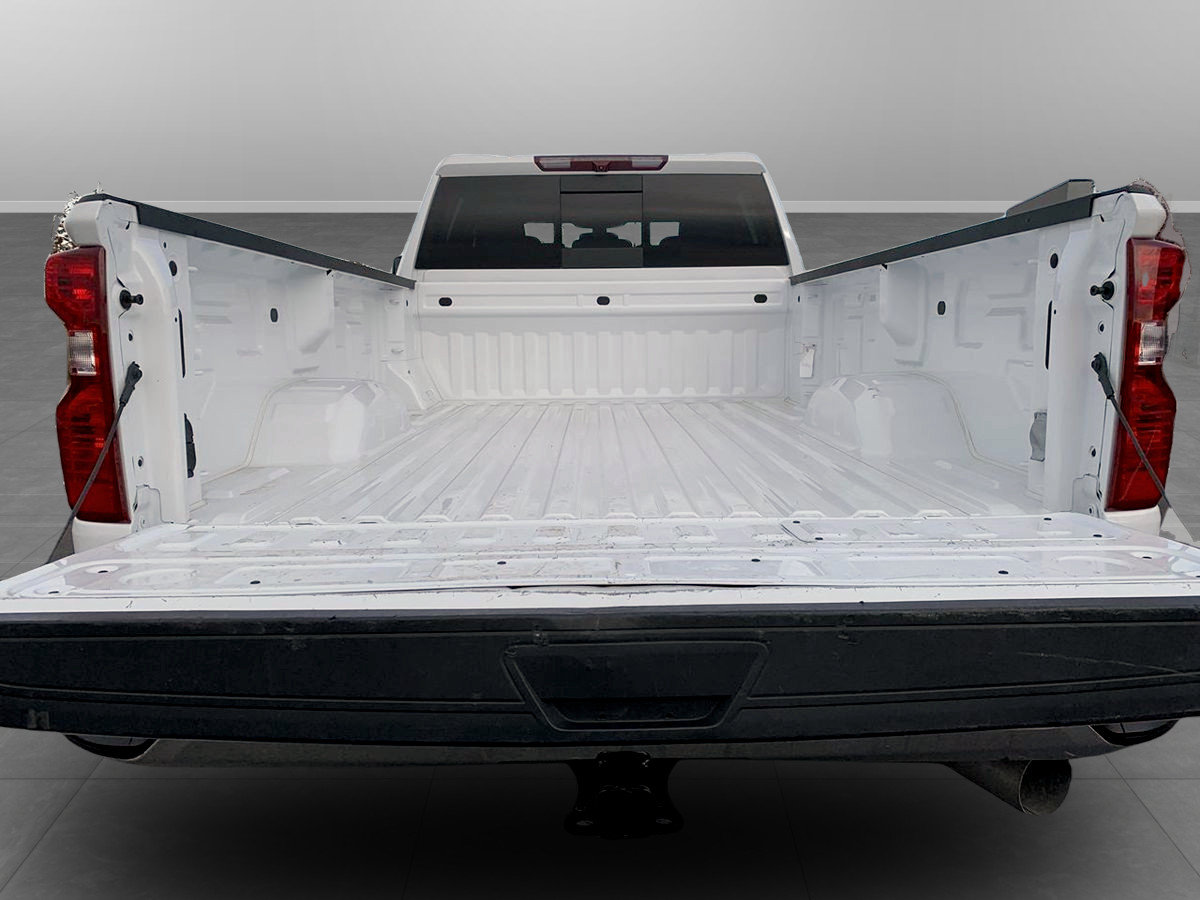 Used 2021 Chevrolet Silverado 3500 LTZ w/ LTZ Convenience Package AWD/4WD image 15