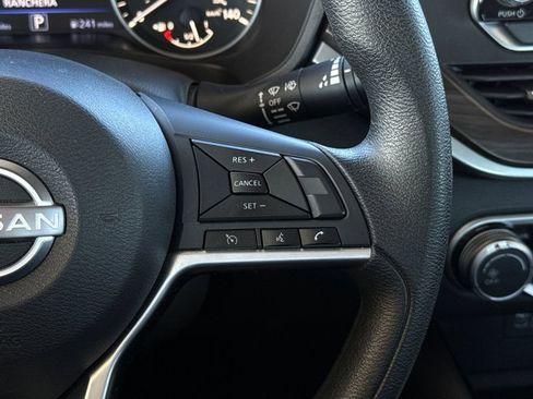 Used 2024 Nissan Altima 2.5 SV image 33