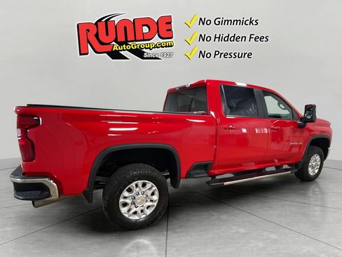 Used 2023 Chevrolet Silverado 3500 LT w/ Convenience Package AWD/4WD image 6