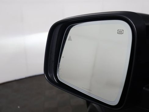 Used 2025 Dodge Durango GT AWD/4WD image 41