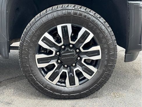 Used 2024 GMC Sierra 2500 Denali Ultimate w/ Max Trailering Package image 29