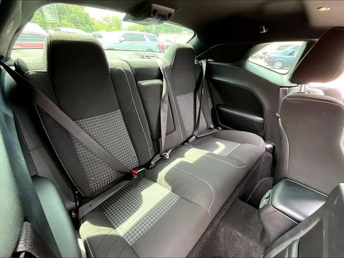 Used 2022 Dodge Challenger SRT Hellcat w/ SRT Black Package RWD image 24