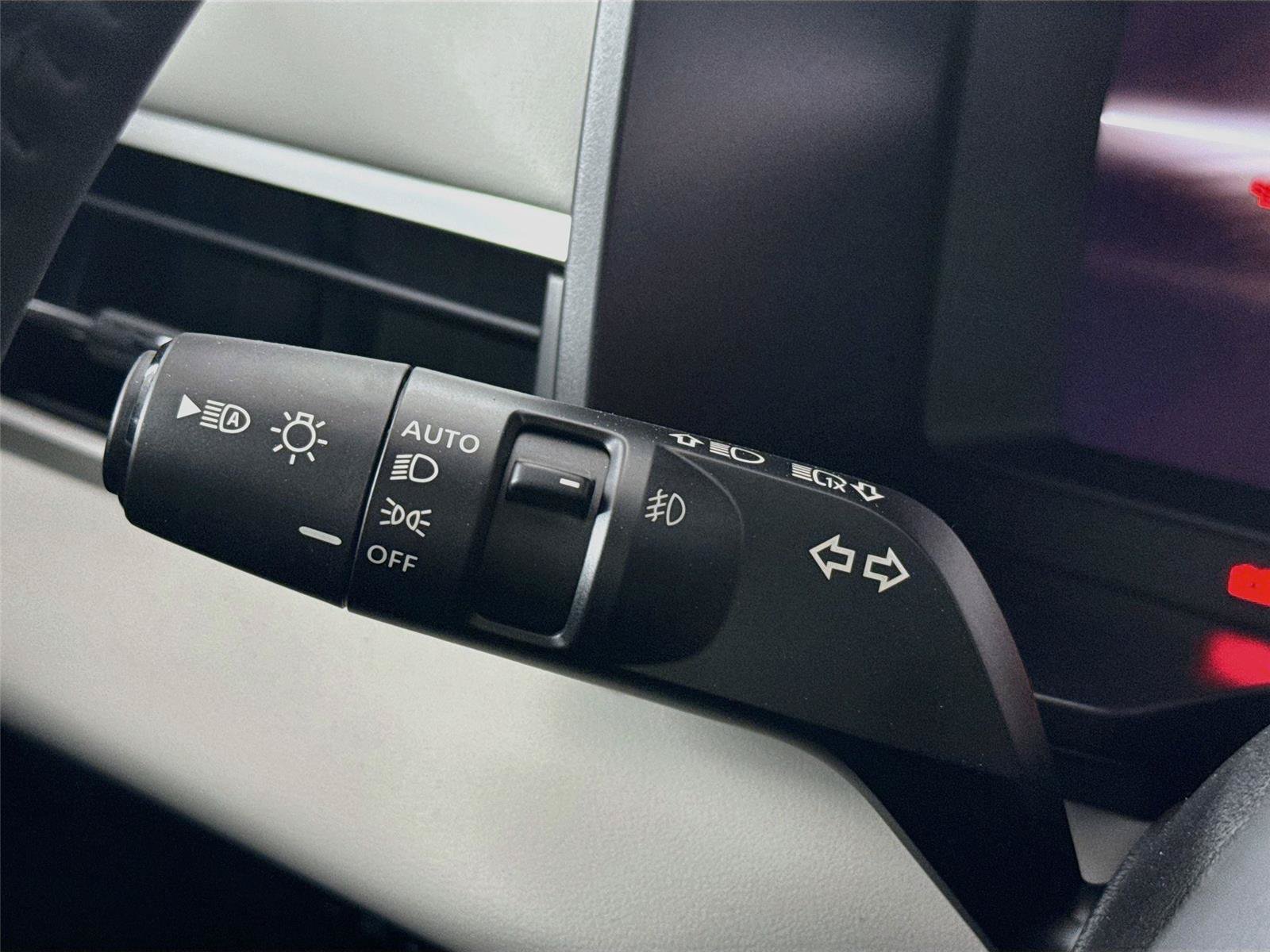New 2026 Mitsubishi Outlander SE FWD image 5