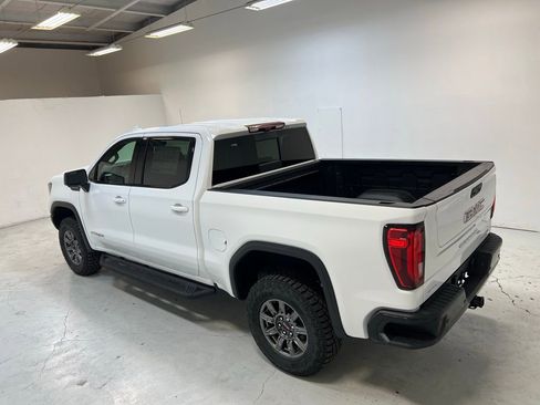 New 2026 GMC Sierra 1500 AT4X image 4