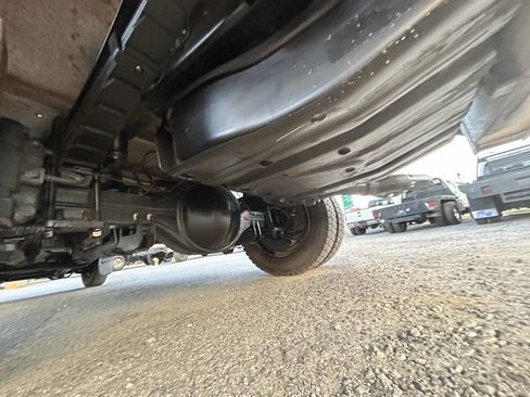 Used 2012 Ford F550 4x4 SuperCab Super Duty w/ XL Value Pkg image 33