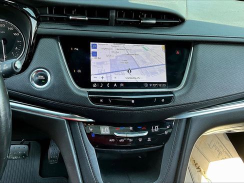 Used 2020 Cadillac XT5 Premium Luxury image 5