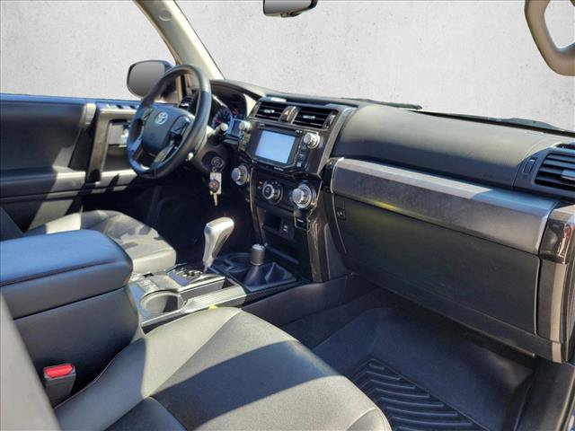 Used 2019 Toyota 4Runner TRD Off-Road Premium AWD/4WD image 26
