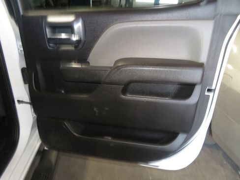 Used 2017 GMC Sierra 3500 2WD Crew Cab w/ Sierra Convenience Package image 27