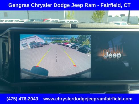 Certified 2025 Jeep Wrangler Unlimited Sahara AWD/4WD image 53